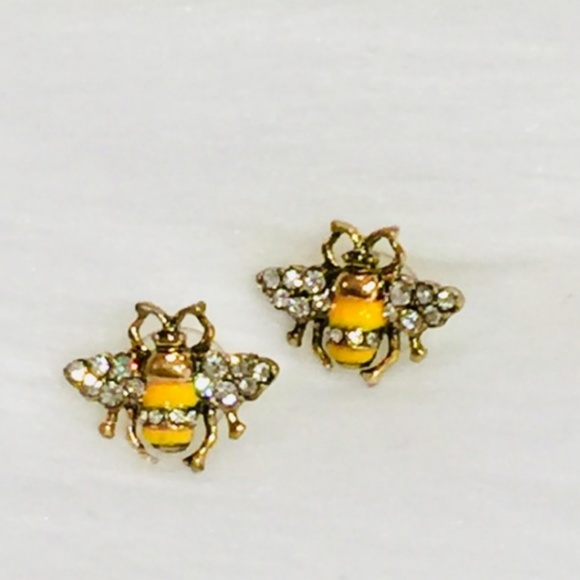 Crystal Yellow Bee Stud Earrings - Picture 5 of 6